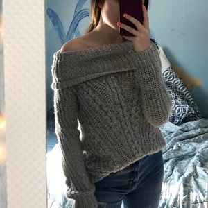 Primark Sweater - Off the shoulder